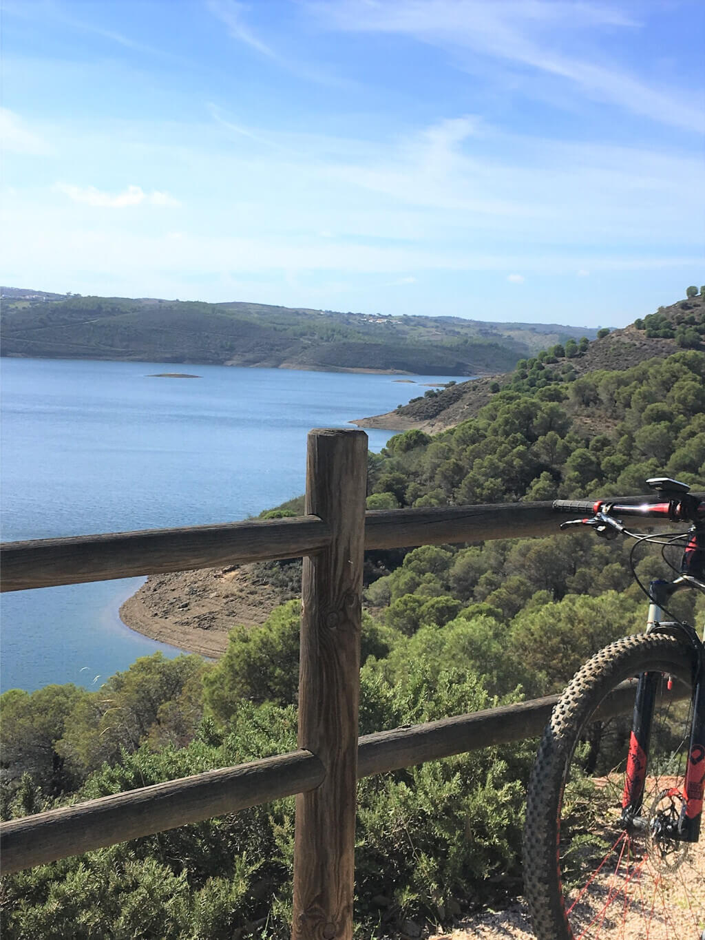 Algarve Cycling Tours - <br />
<b>Notice</b>:  Trying to access array offset on value of type bool in <b>/home/acyclingcom/public_html/tour-detail.php</b> on line <b>253</b><br />
 - MTB Trans-Algarve Hinterlandtour Algarviana 3.18