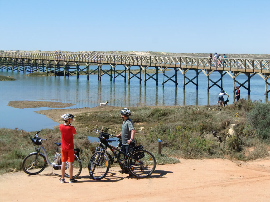 Algarve Cycling Tours - <br />
<b>Notice</b>:  Trying to access array offset on value of type bool in <b>/home/acyclingcom/public_html/tour-detail.php</b> on line <b>253</b><br />
 - Short trip East Algarve 3.K1